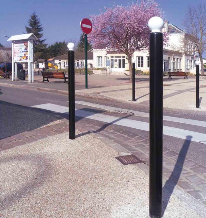 Fournisseur de divers équipements urbains, utiles pour les collectivités.