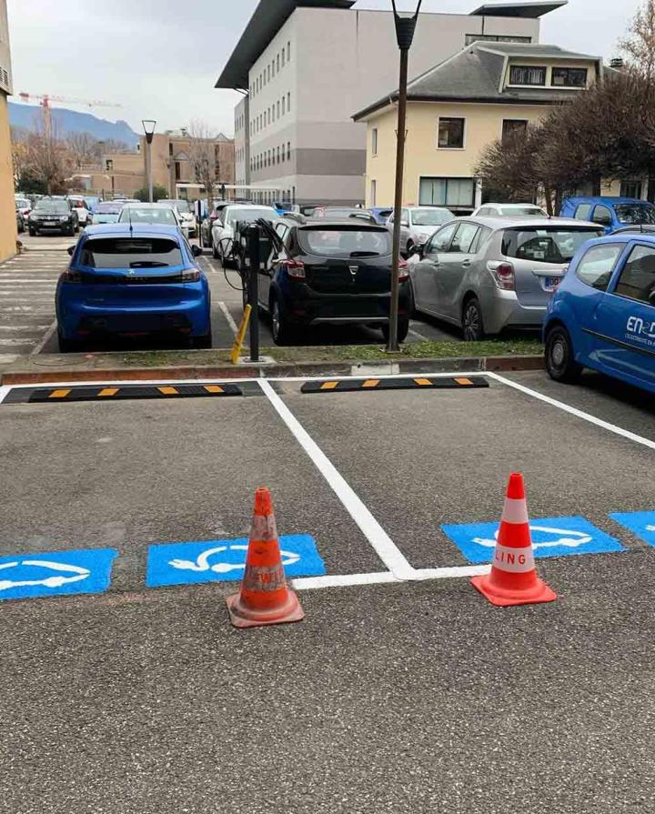 Fournisseur de mobilier urbain Grenoble